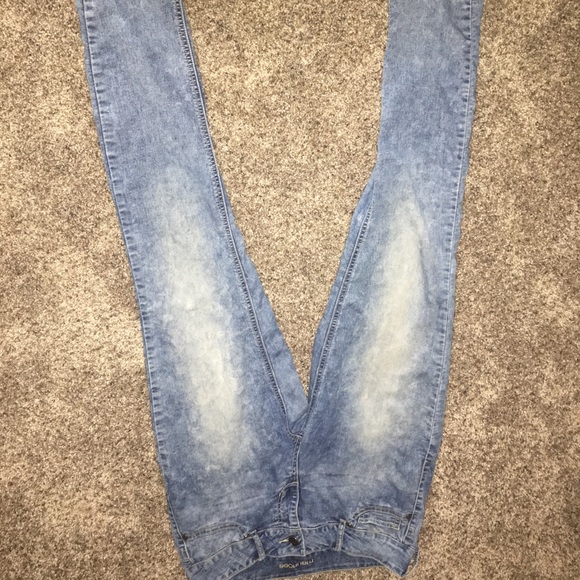 Jeans - Picture 2 of 6